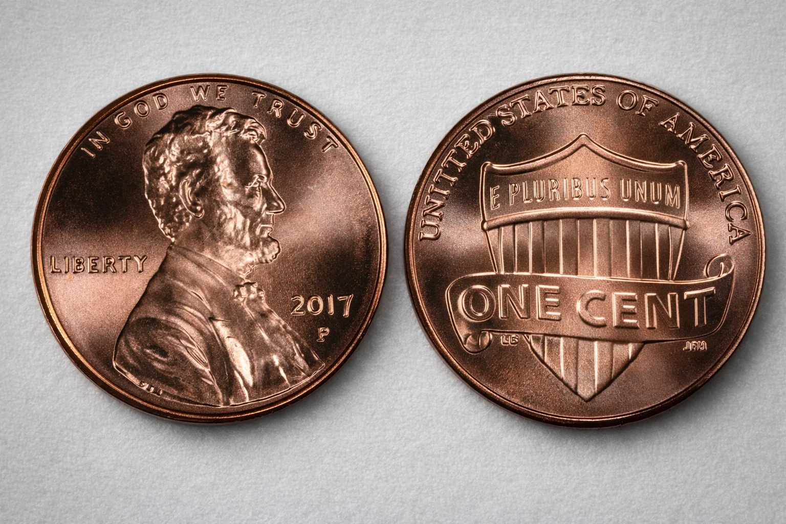 2017 P Lincoln cent obverse and reverse showing the Philadelphia mint mark and Union Shield design.